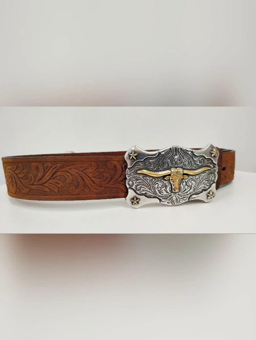 TONY LAMA LEATHER BELT WITH SILVER BUCKLE